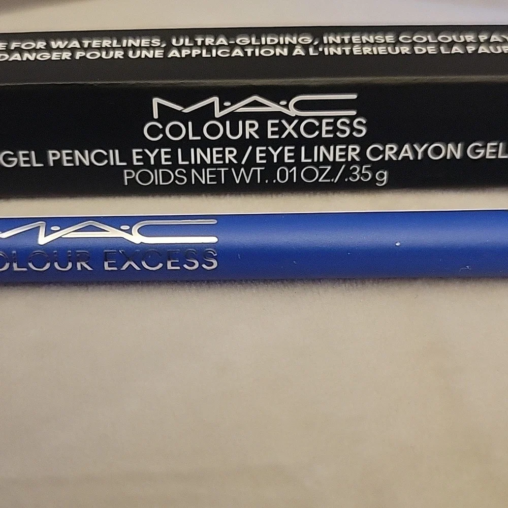 Limited Edition MAC Cosmetics Colour Excess Eyeliner - Vibrant Blue - Picture 2 of 10